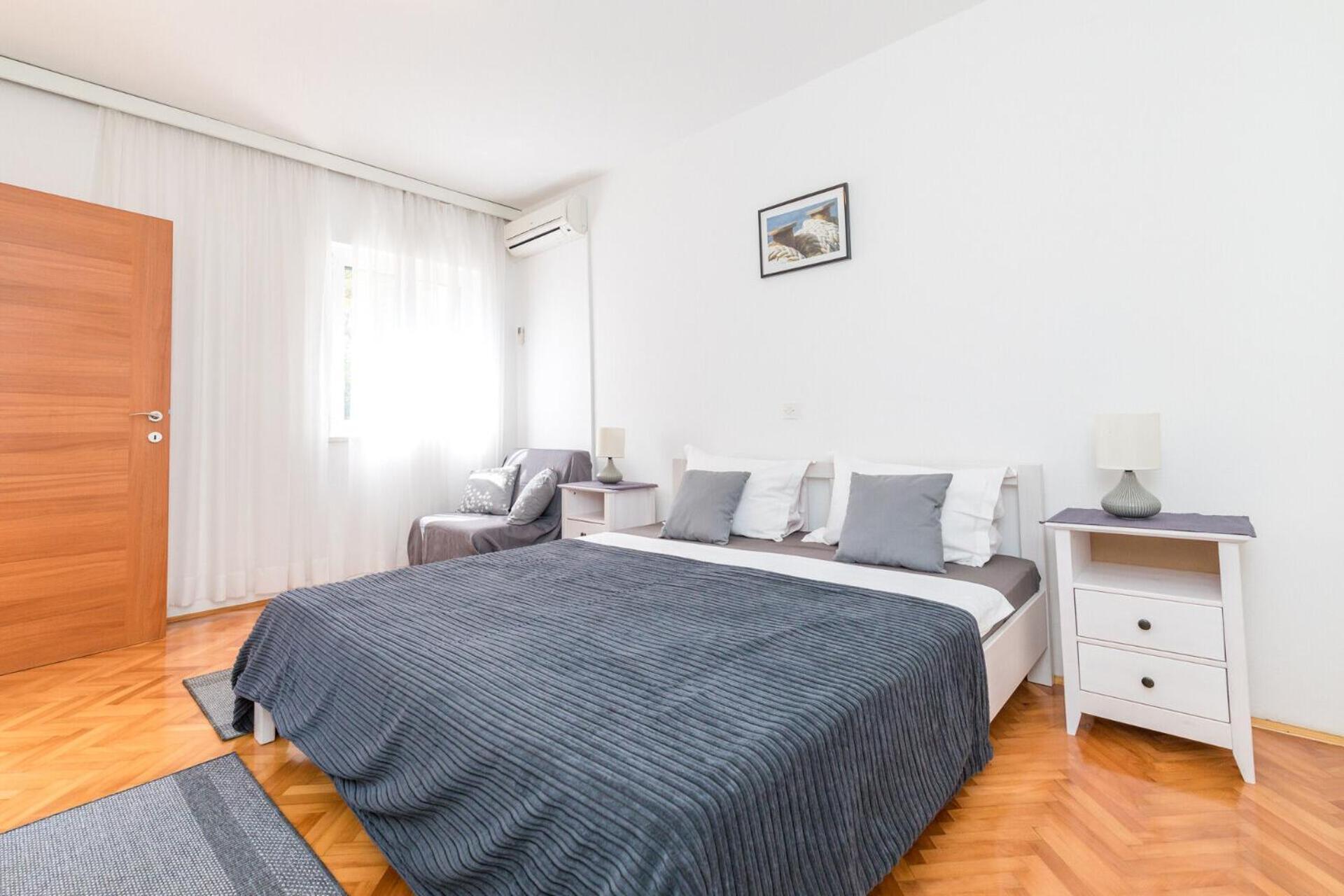 Apartments Seric Vrboska Exterior foto