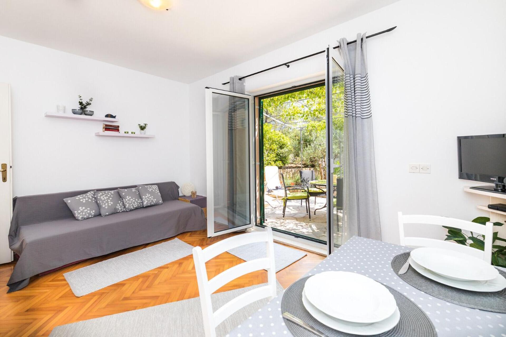 Apartments Seric Vrboska Exterior foto