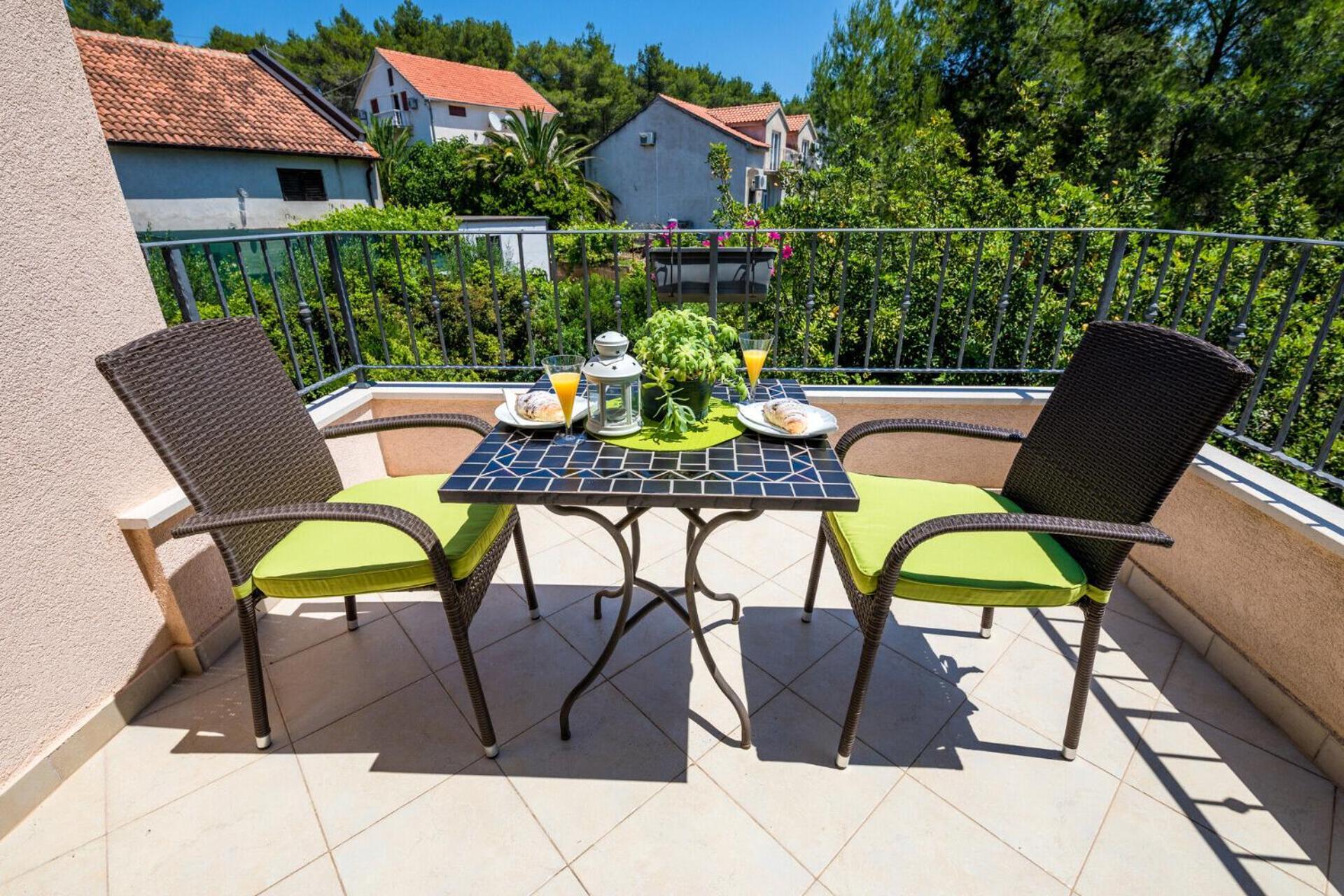 Apartments Seric Vrboska Exterior foto